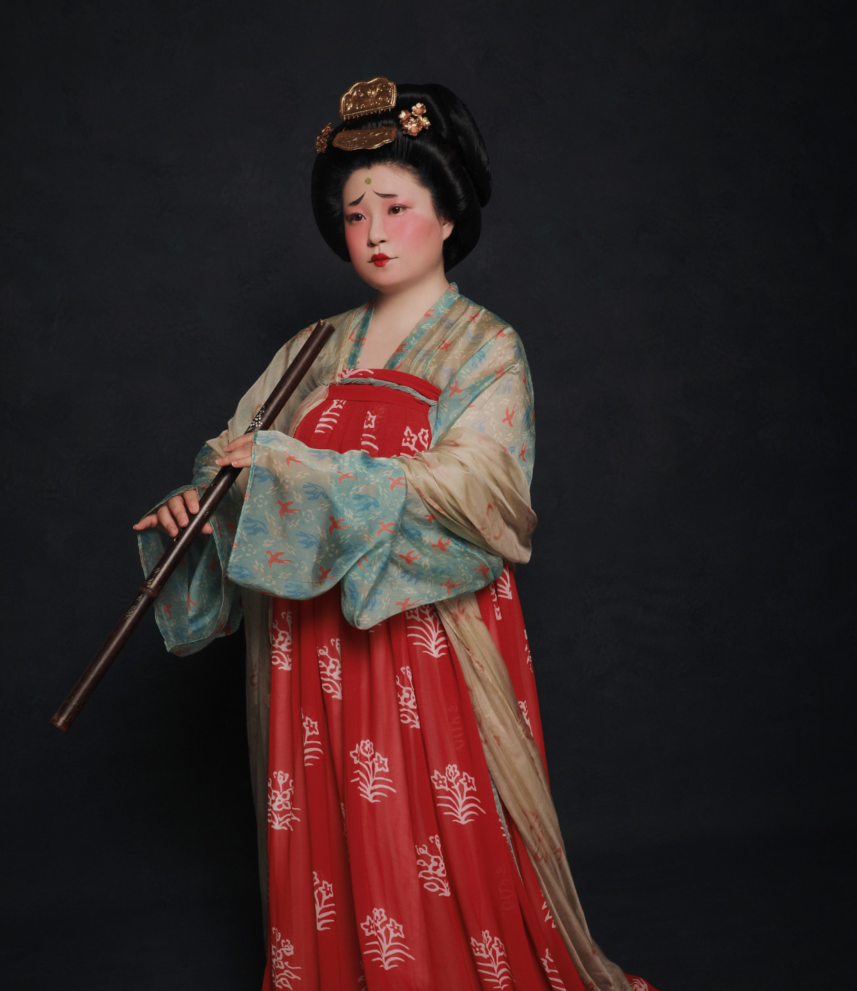 晚唐五代的妆容是什么样的?很多人都喜欢第一种,而我喜欢第四种